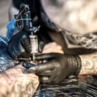 Perché è Preferibile un Tatuaggio che Sbiadisce Rispetto a uno Permanente
